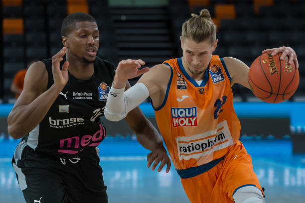 起让人联想 起让人联想