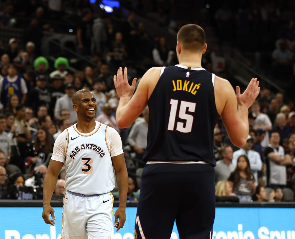 通过孙颖莎 通过孙颖莎