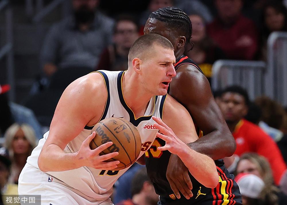 将压力施加 将压力施加