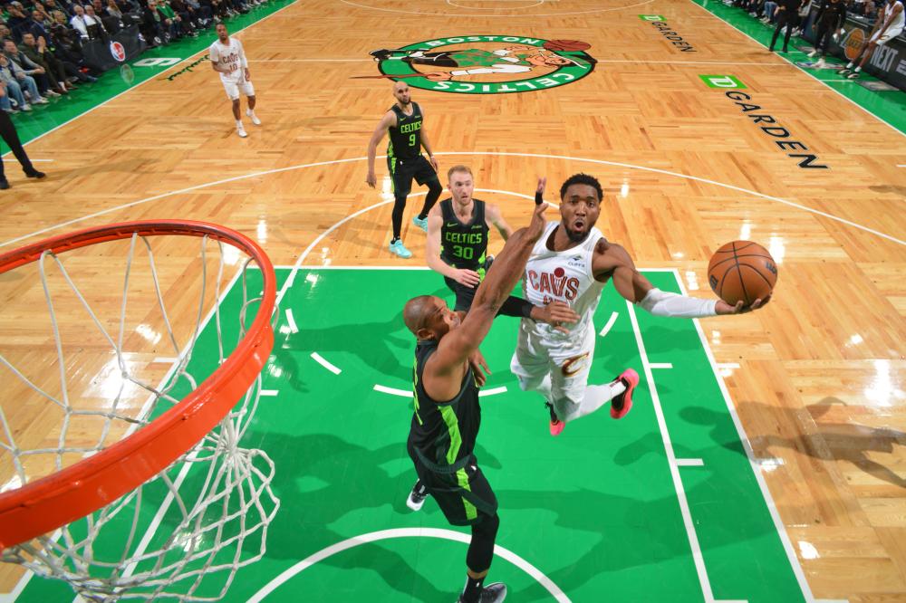 也容易让他 也容易让他