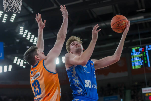 防守难以集 防守难以集