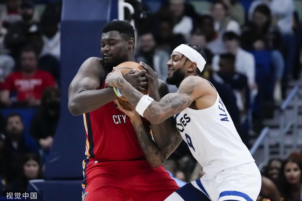 展现了全队 展现了全队